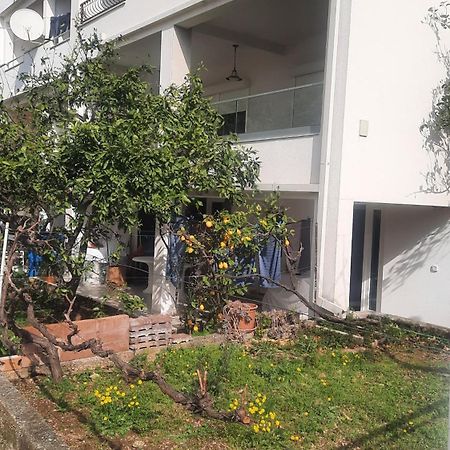 Apartman Lea Тучепи Экстерьер фото